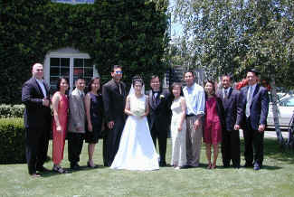 group_dallas_friends.jpg (147590 bytes)