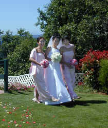 lydia_kicking_bridesmaids.jpg (113054 bytes)